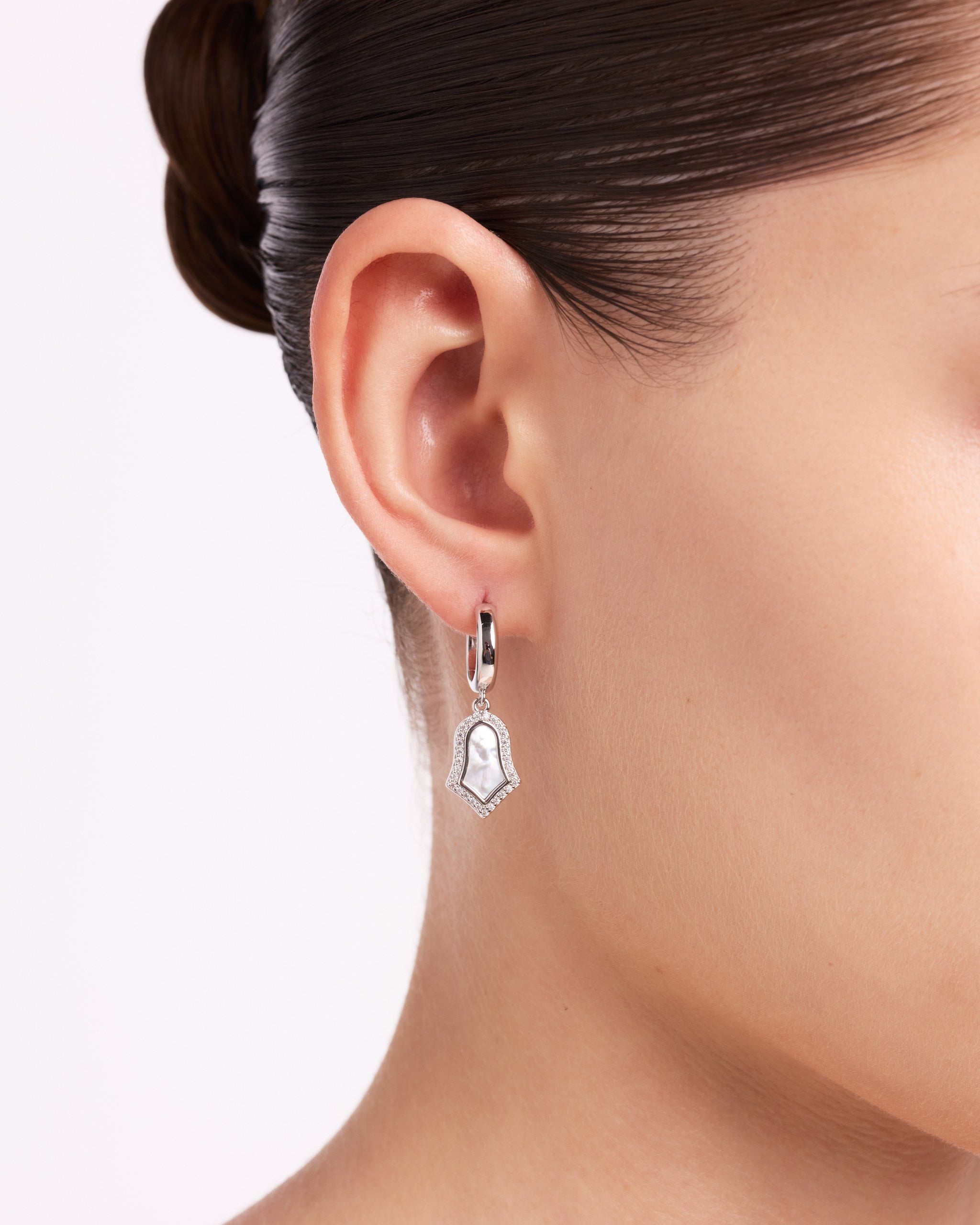 Steppe Tulip Hoop Double-Sided Earrings | Mother of Pearl | Rhodium