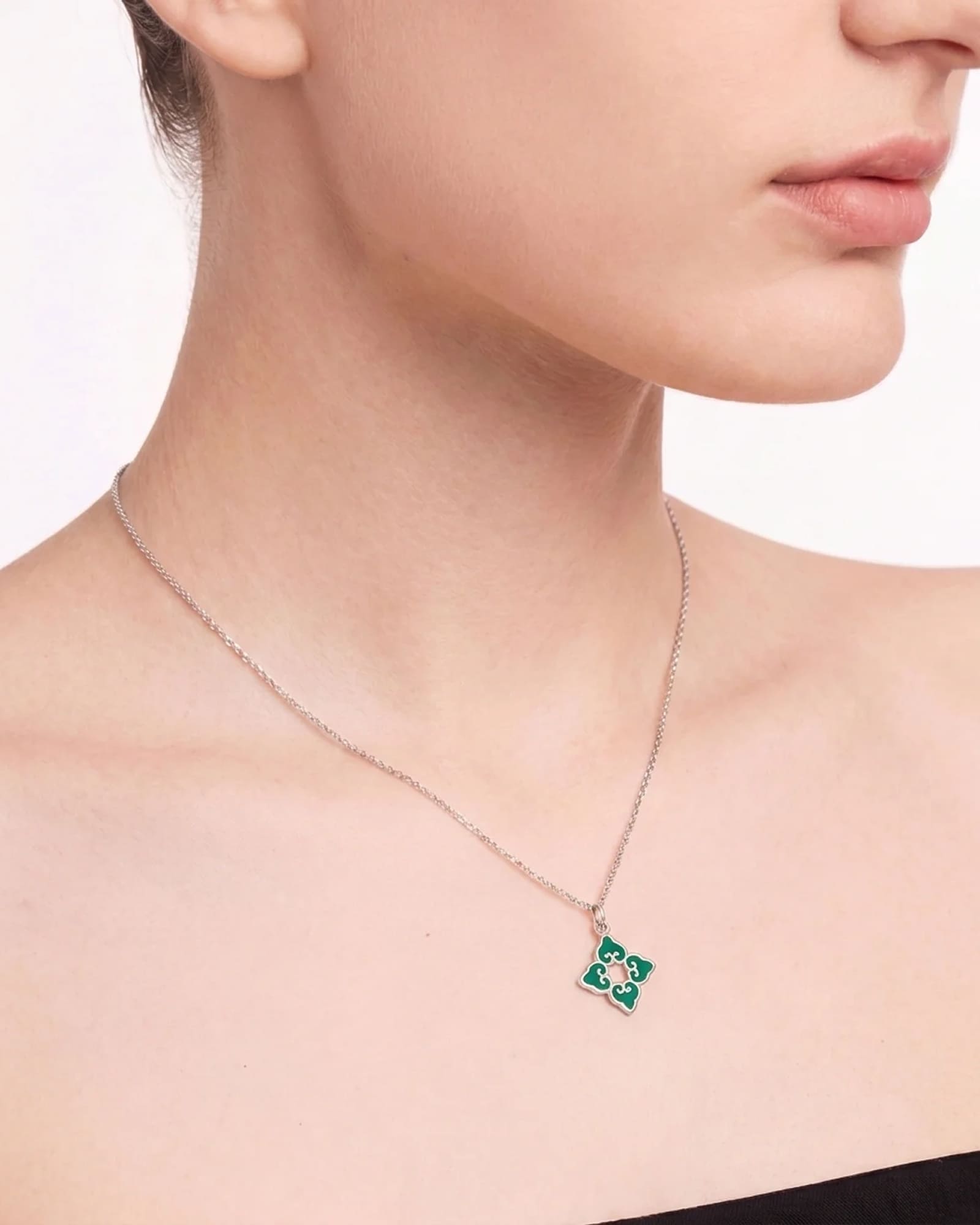 Кулон Классик Зеленая Эмаль | Серебро