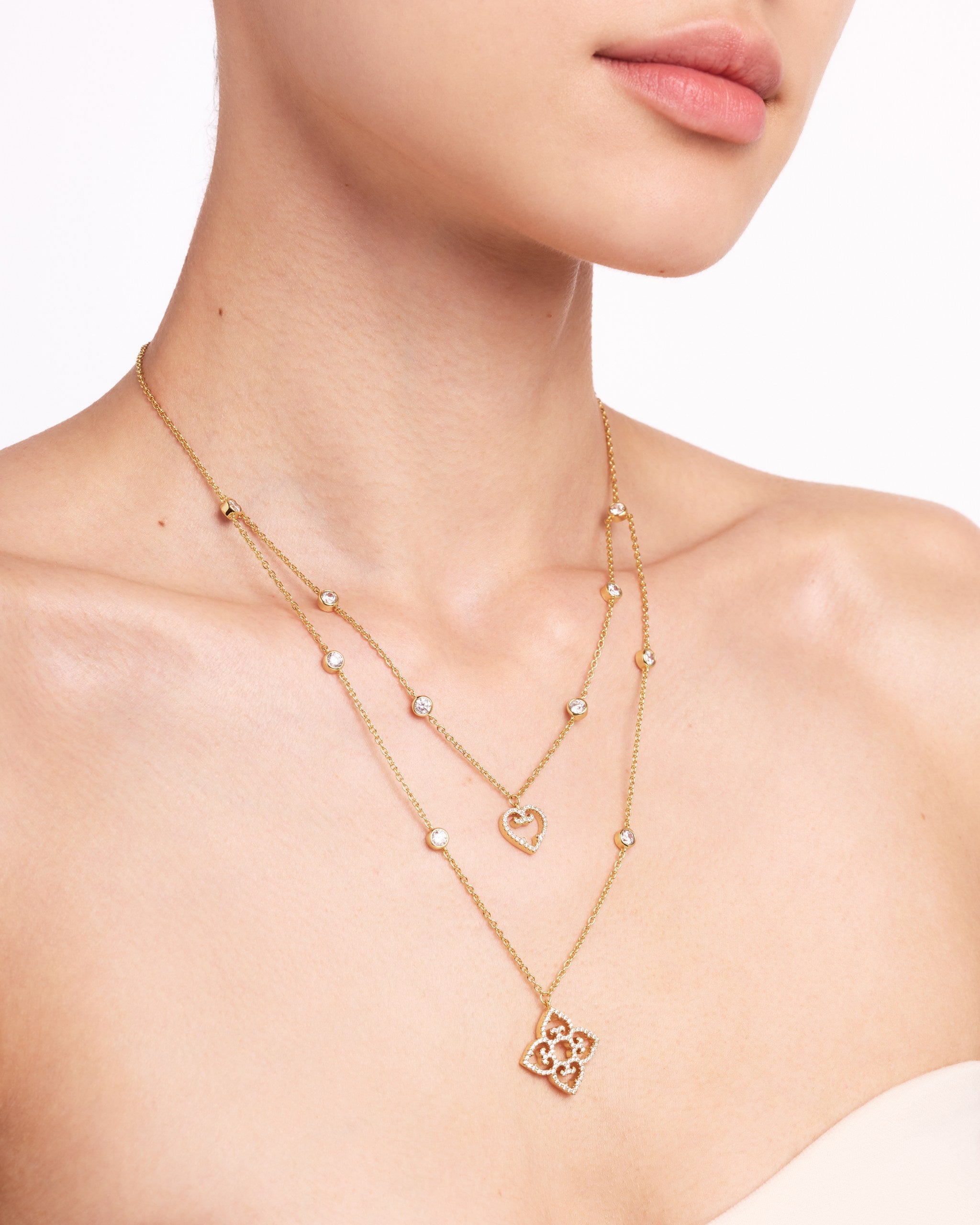 Mother and Child Necklace | Yellow Gold